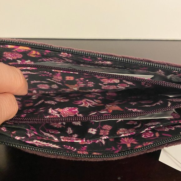 Vera Bradley Wristlet Iconic RFID Slim Blackberry Wine NWT - Picture 7 of 9